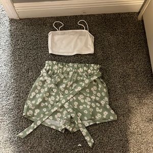 Top size 10/11 bottom size 10/11